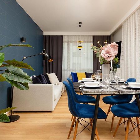 Tessan'S Suite Mokotow By Renters Prestige Варшава Экстерьер фото